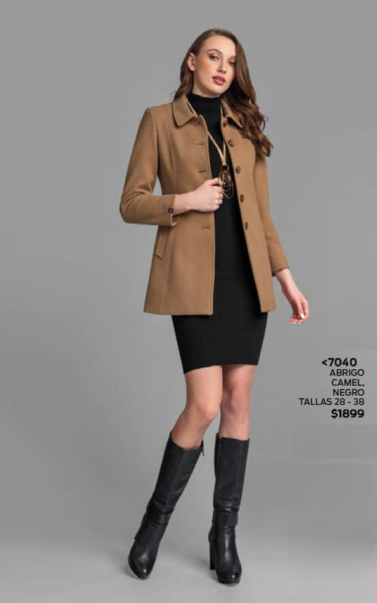 ABRIGO CON BOTONES AL FRENTE  7040