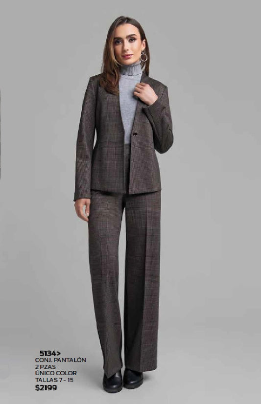 CONJUNTO DE SACO Y PANTALON  5134